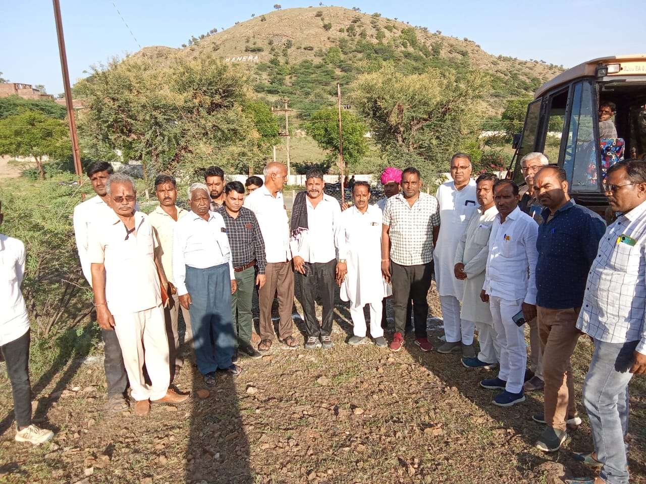 अंबेडकर भवन का भूमि व नीव का पूजन 